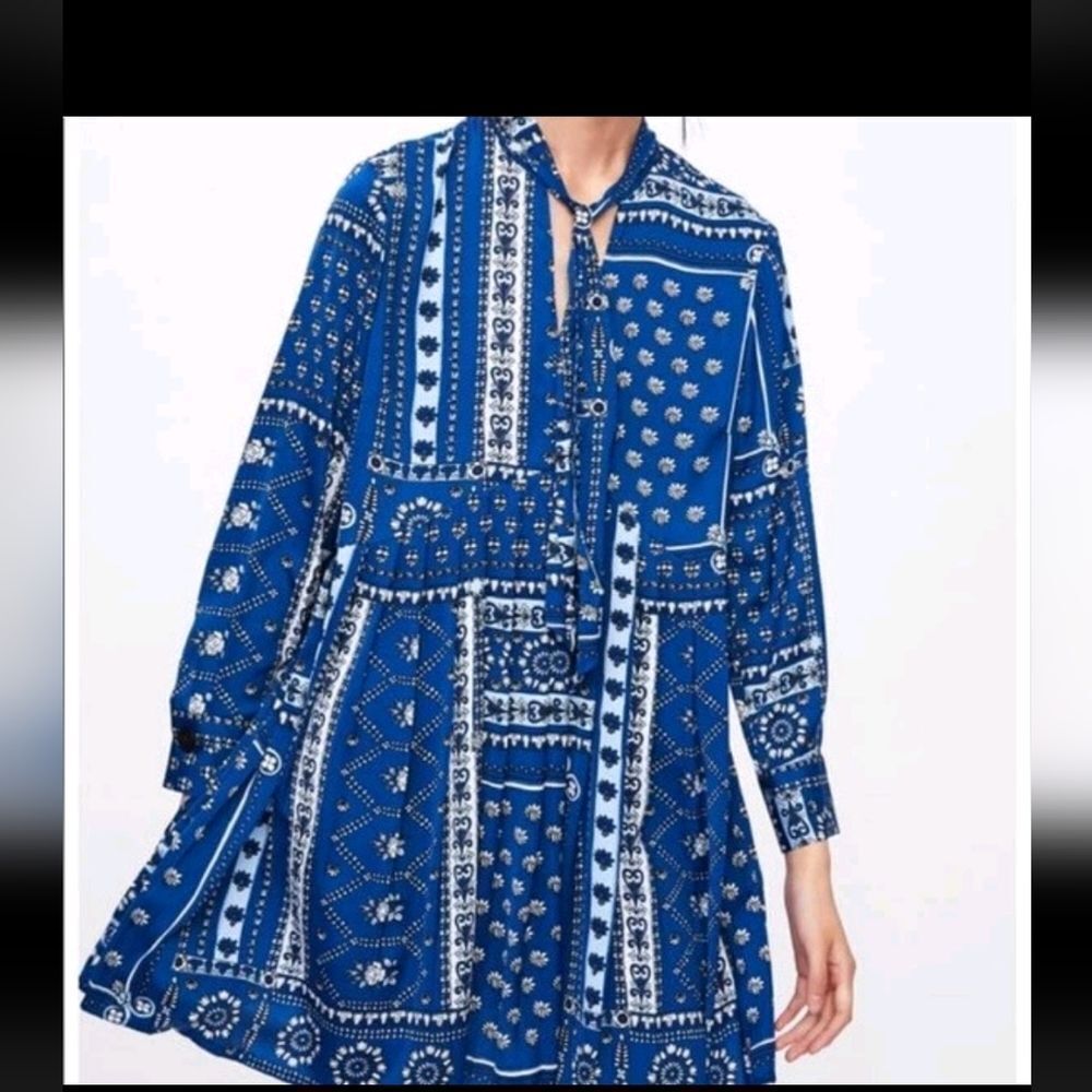 Zara Small Dress Blue and White Patterned Dress